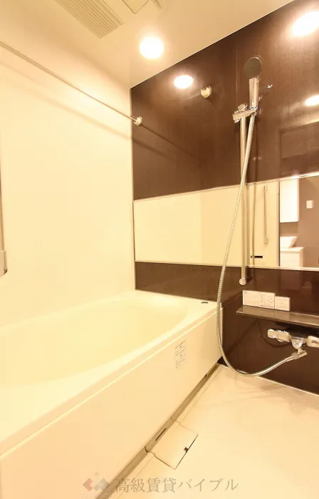 代官山BLESS の画像18