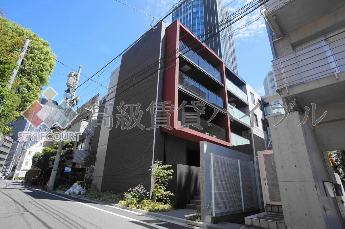 ルネサンス六本木プレミアムコート の画像1