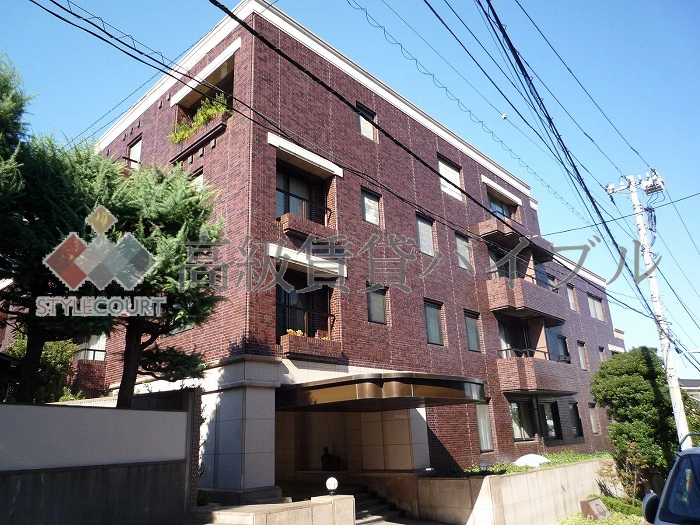 ロワ・ヴェール市ヶ谷左内坂 の画像1