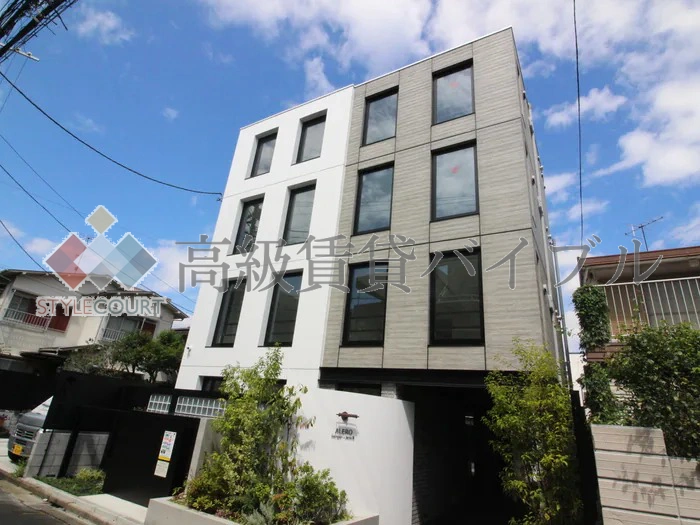 アレーロ三軒茶屋3 の画像1