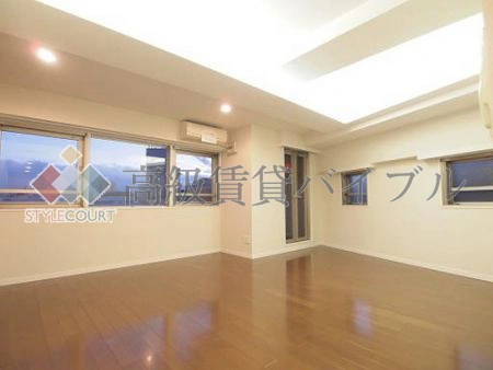 ヌーベルモンテ の画像10