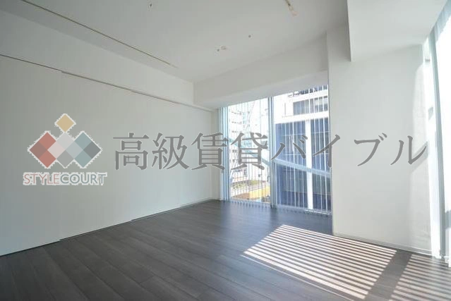 ドミ・エメロード の画像12