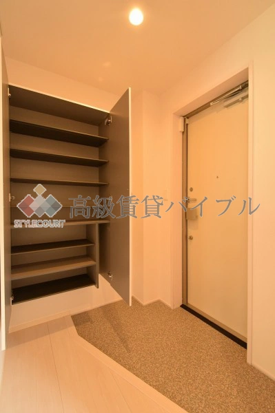 コリンシア の画像13