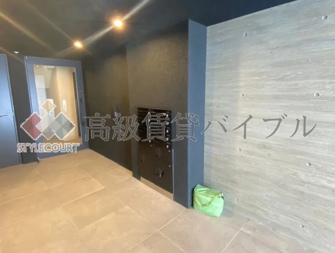 バークレーン新宿御苑 の画像2