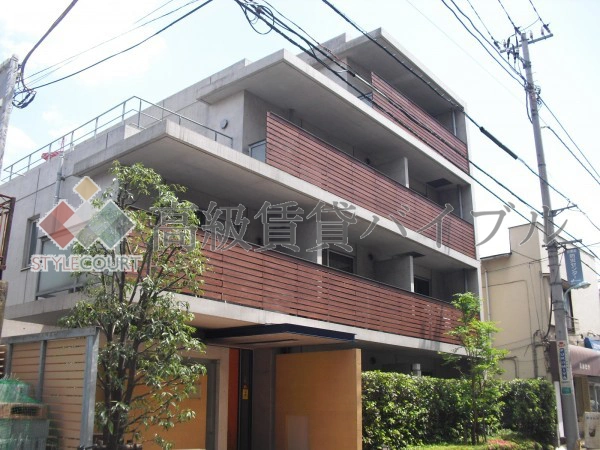 ラティエラ学芸大学 の画像2