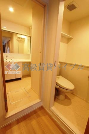 コリンシア の画像22