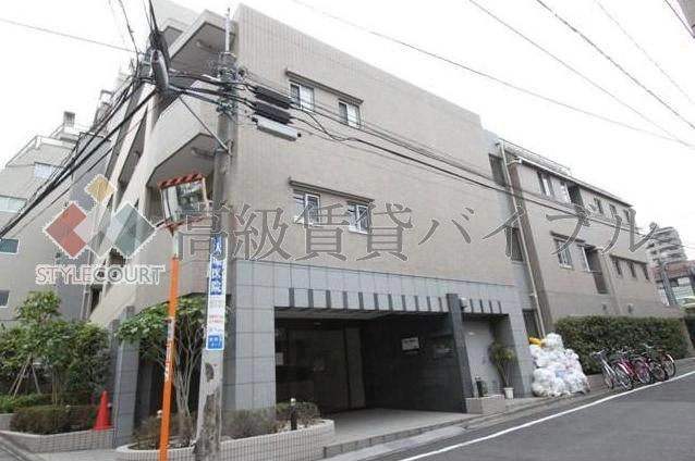 ラグジュアリーアパートメント西新宿 の画像3