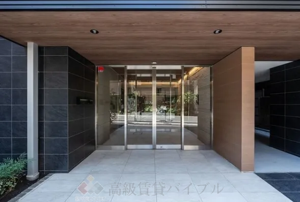 コンフォリア・リヴ北新宿 の画像2